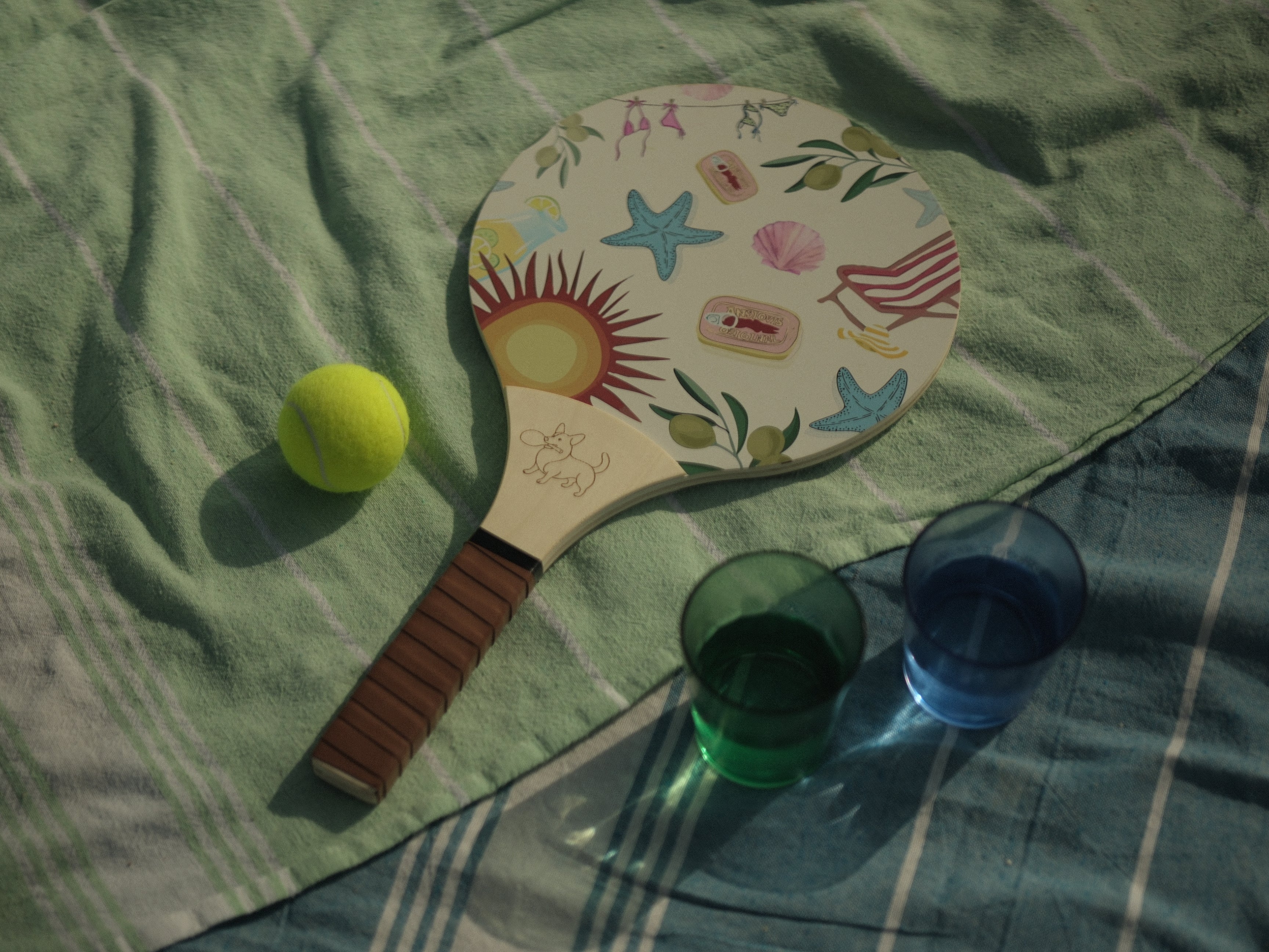 fun printed wooden racket for outdoor play